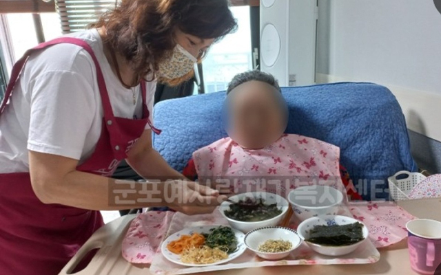 20240614150749_pnIklotO.jpg_carousel_군포방문요양센터_군포예사랑재가복지센터,당동방문요양,당정동방문요양,부곡동방문요양,산본재가복지,금정동방문요양,둔대동방문요양,대야미동방문요양,도마교동,속달동